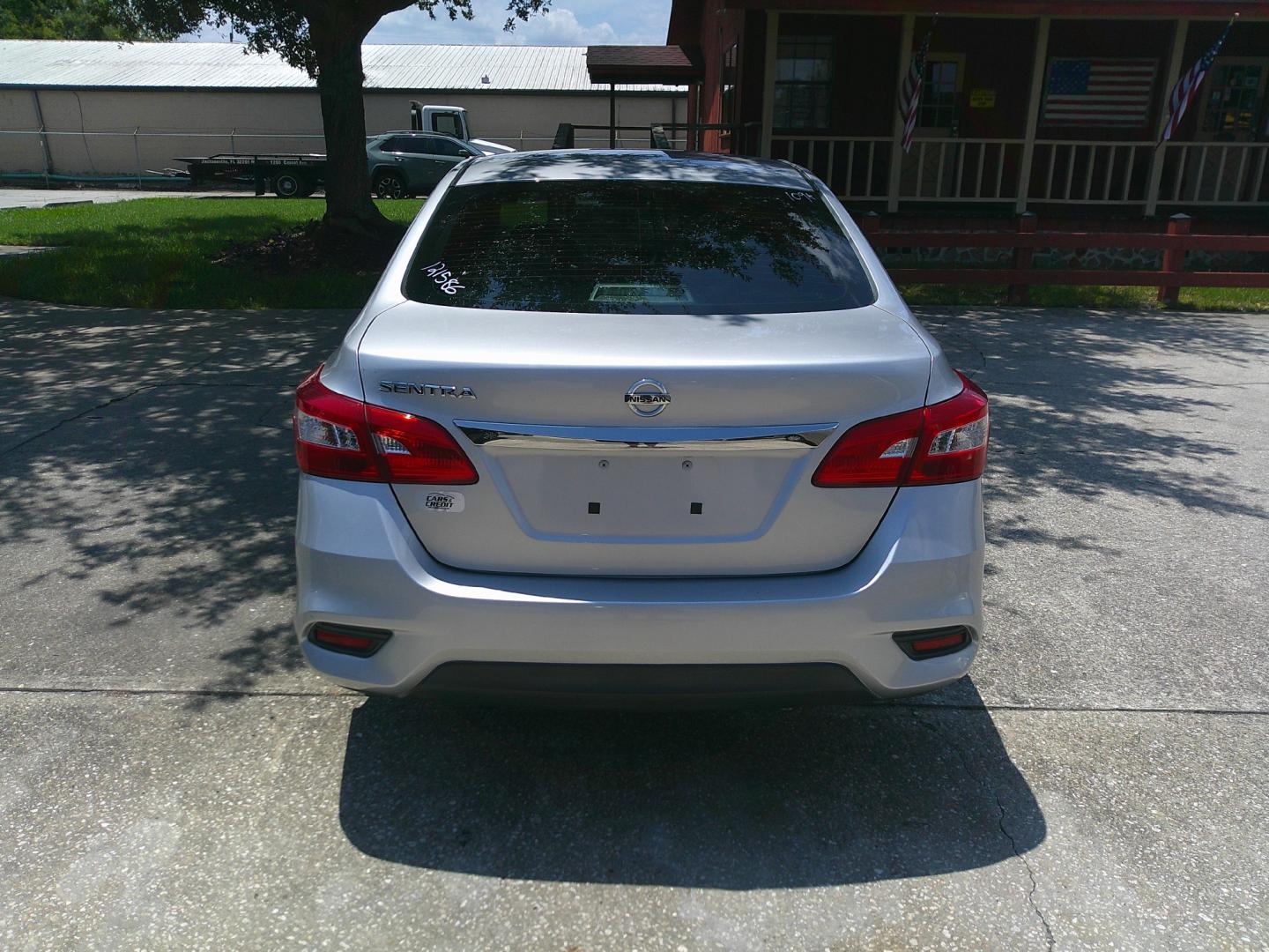 2017 SILVER NISSAN SENTRA SR; S; SL; SV (3N1AB7APXHY) , located at 1200 Cassat Avenue, Jacksonville, FL, 32205, (904) 695-1885, 30.302404, -81.731033 - Photo#3